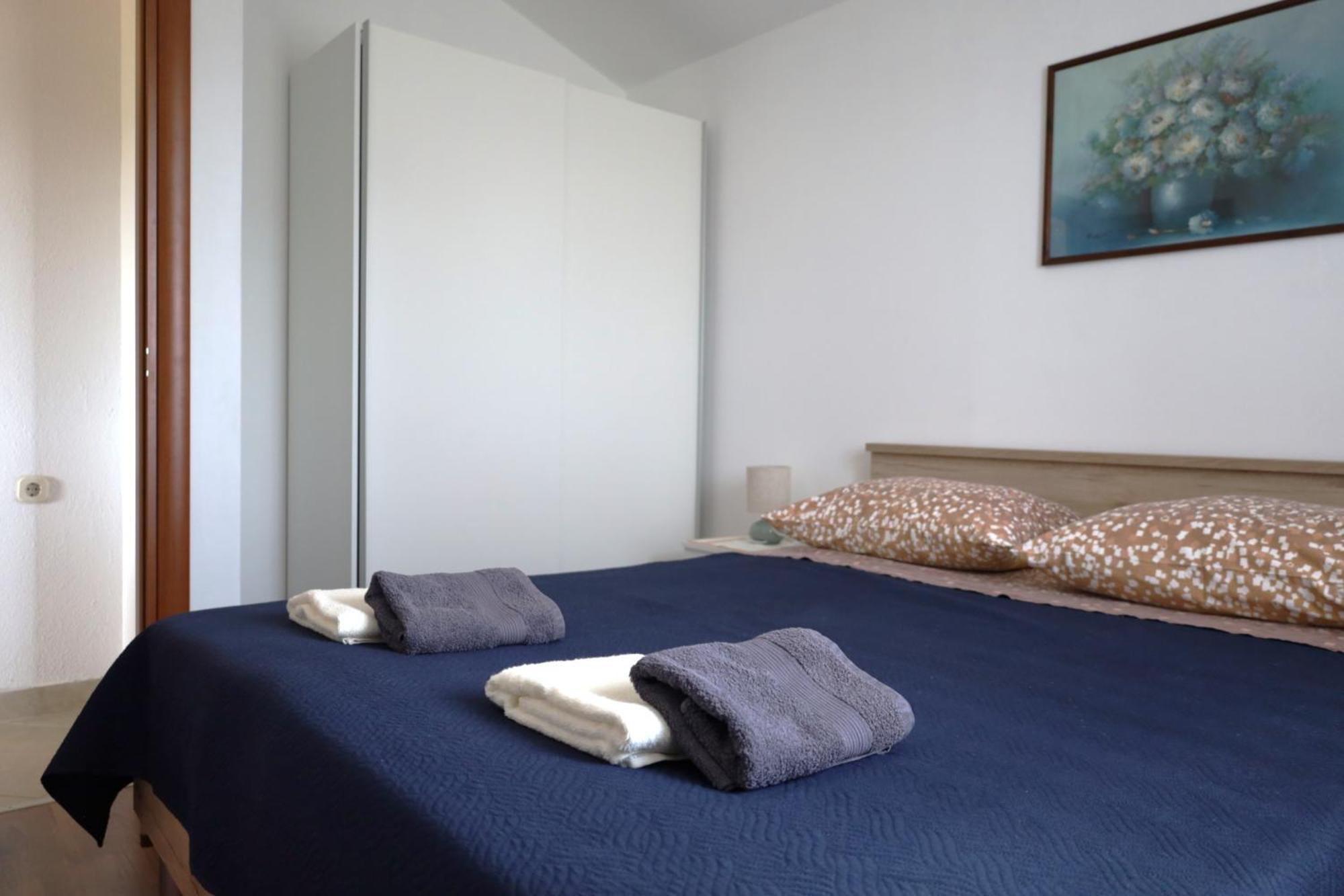 Apartment Zita With 1 Bedroom In Relaxing Surroundings Near Umag Eksteriør billede
