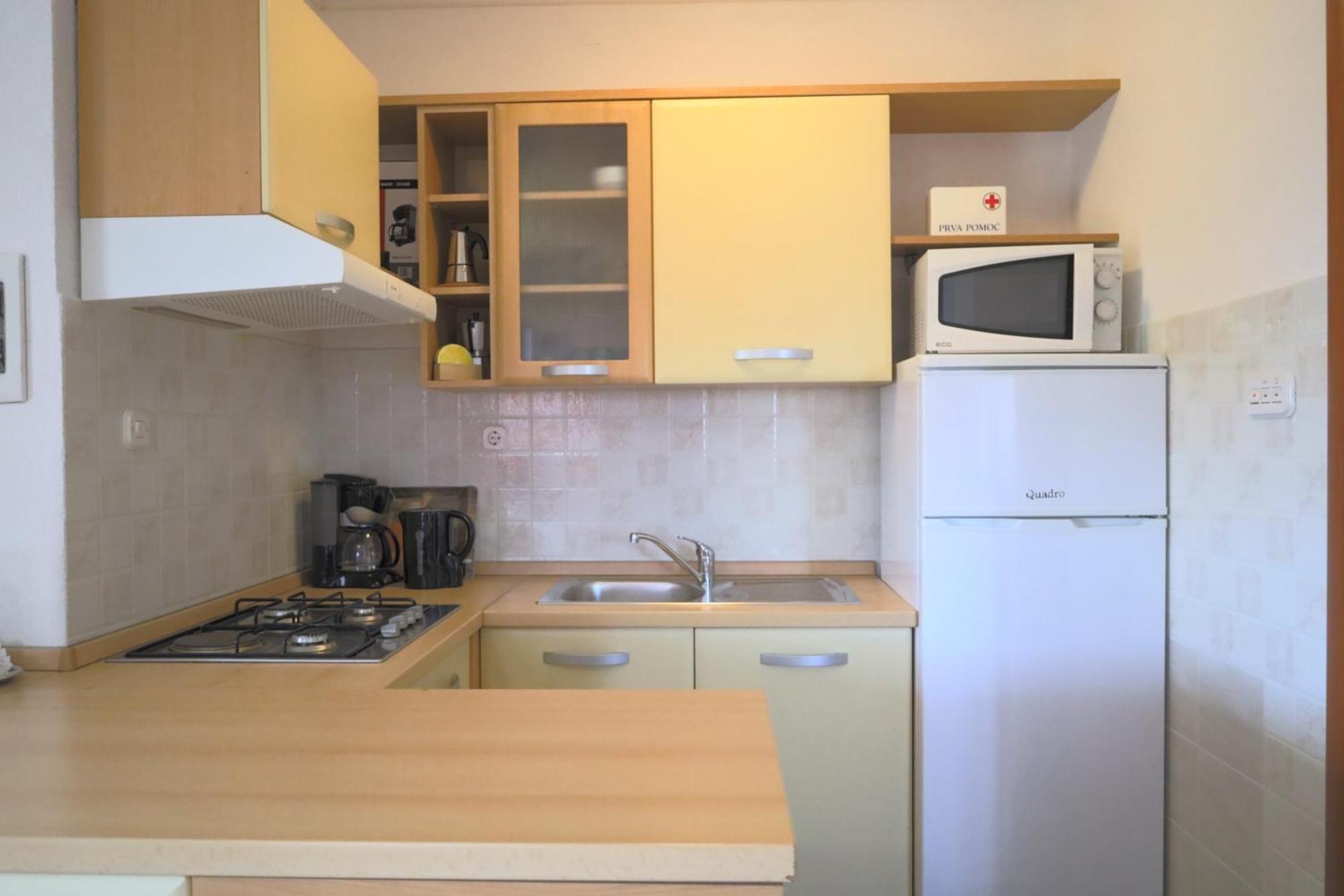 Apartment Zita With 1 Bedroom In Relaxing Surroundings Near Umag Eksteriør billede
