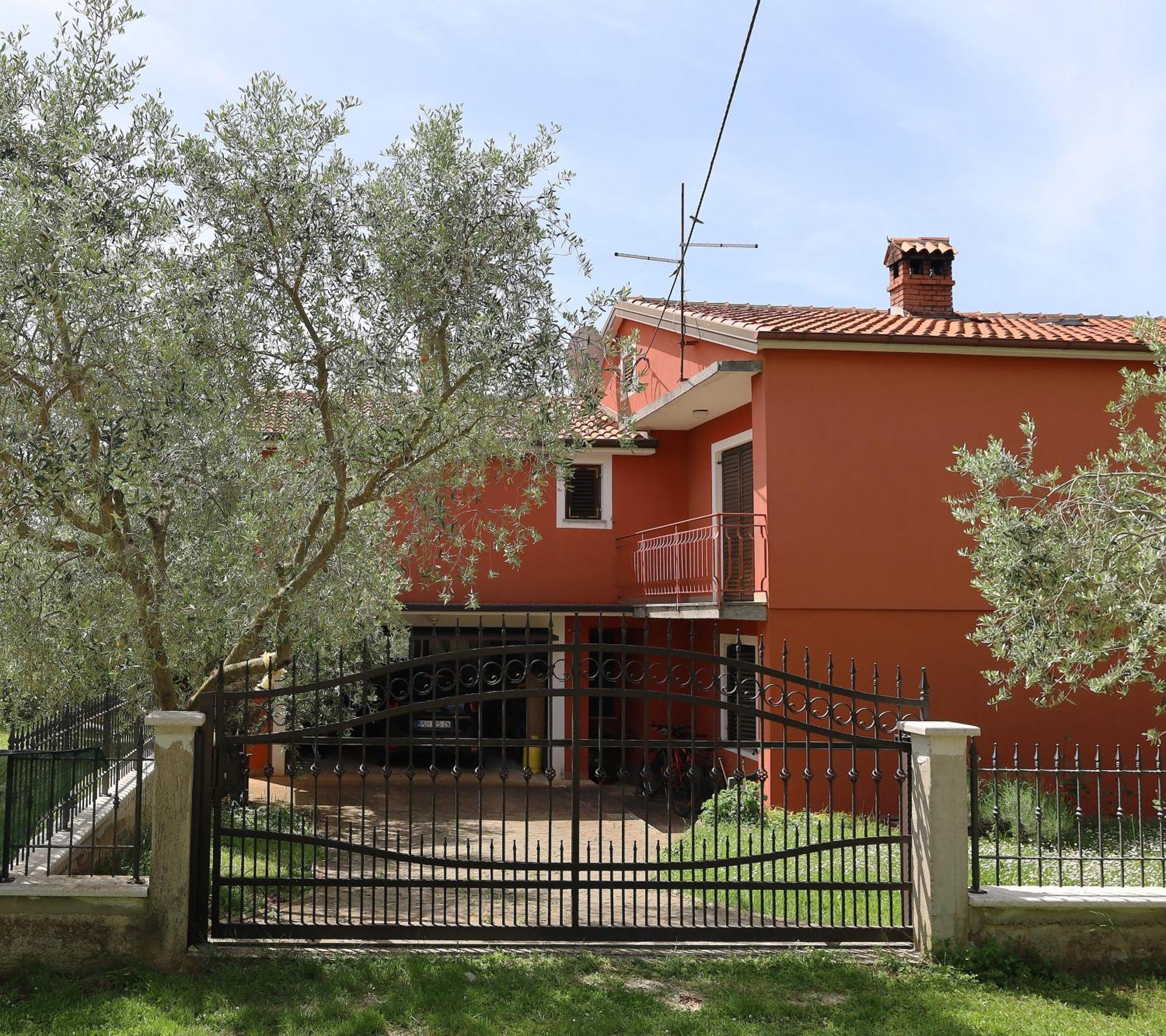 Apartment Zita With 1 Bedroom In Relaxing Surroundings Near Umag Eksteriør billede